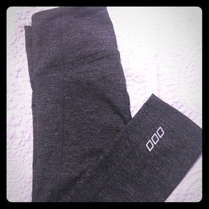 Lorna Jane tights NWT gray